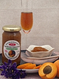 Aprikose-Amaretto Fruchtaufstrich Aprikose-Amaretto Fruchtaufstrich